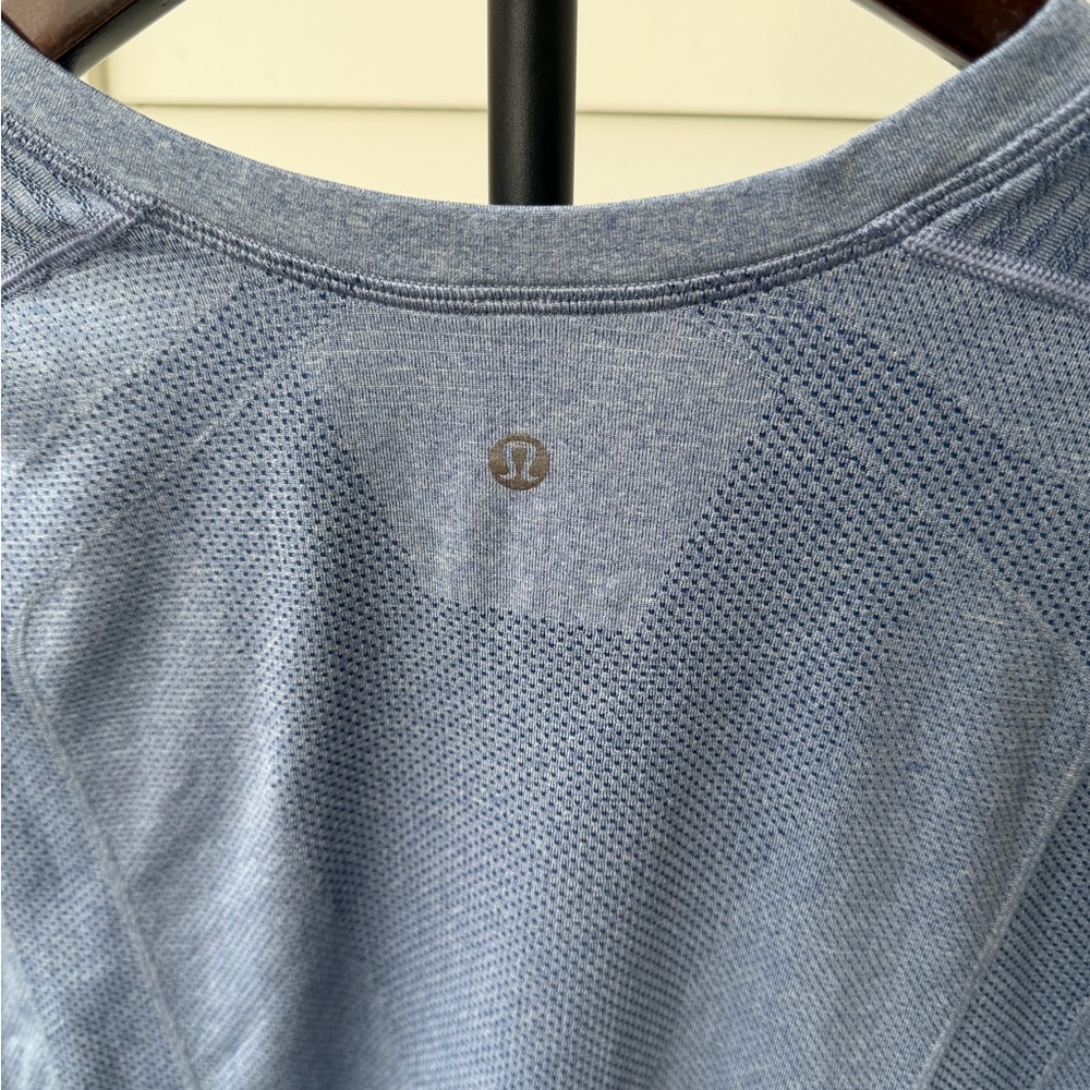 Lululemon License To Train Long Sleeve - Picture 9 of 12